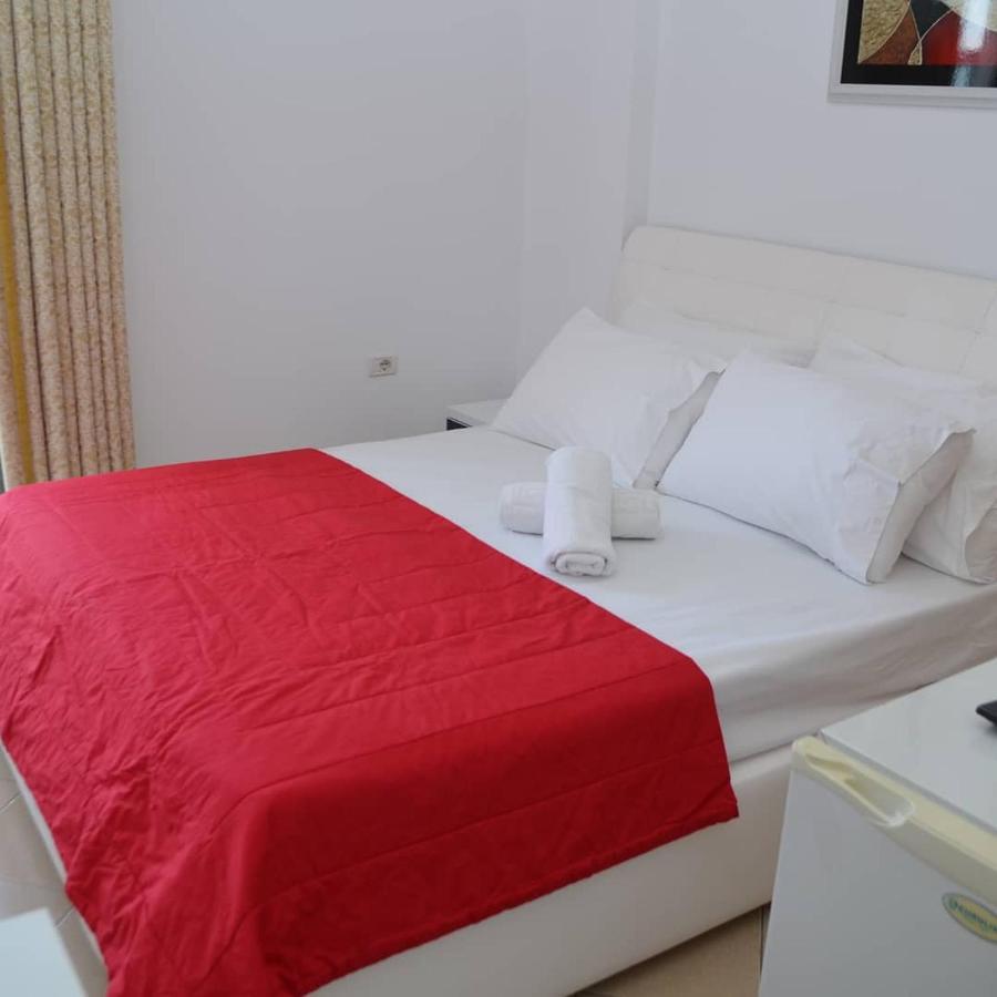 Noah Apartaments Sarande Exterior photo