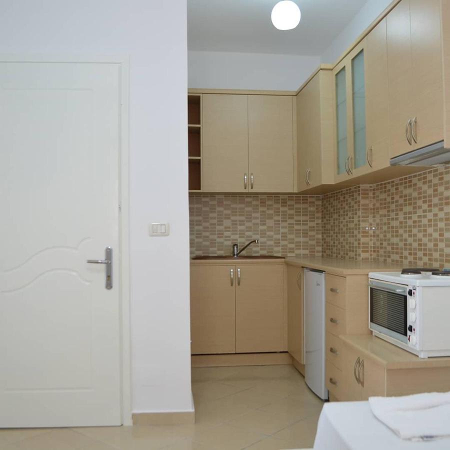 Noah Apartaments Sarande Exterior photo