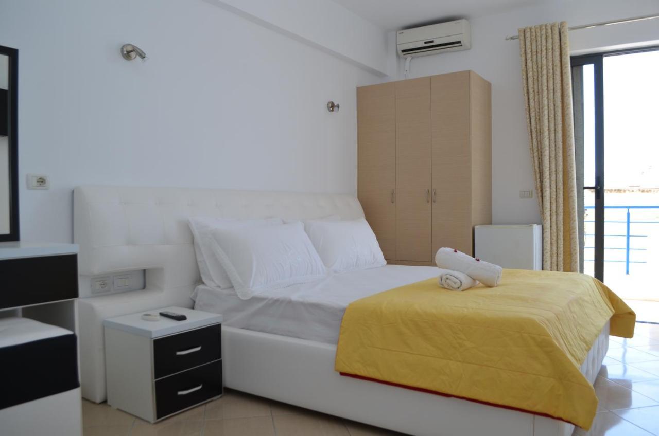 Noah Apartaments Sarande Exterior photo