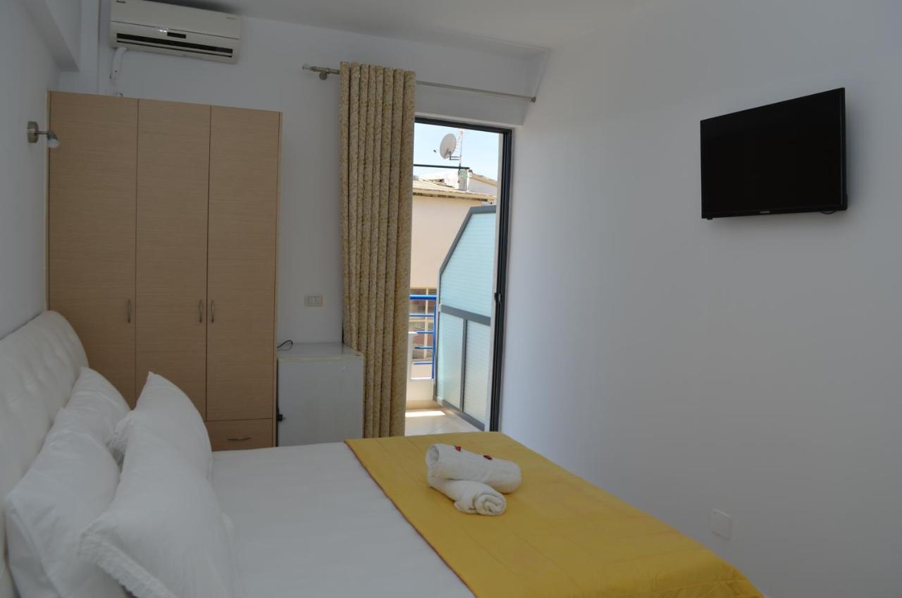 Noah Apartaments Sarande Exterior photo